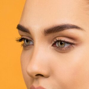 Relleno de ojeras con ácido hialurónico : el tratamiento estrella para una mirada rejuvenecida.